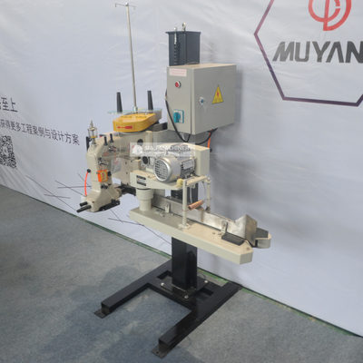 Máquina de corte e costura para sacos de plástico
